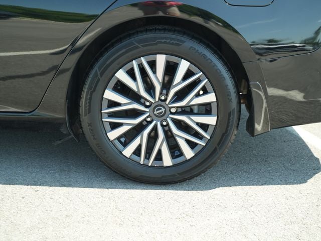 2023 Nissan Altima SV FWD