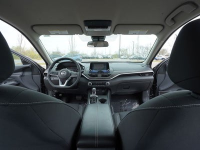 2025 Nissan Altima SV FWD