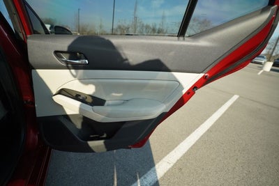 2023 Nissan Altima SL FWD