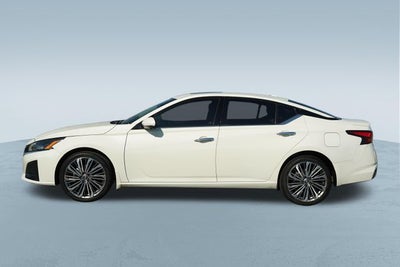 2023 Nissan Altima SL Intelligent AWD