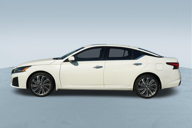 2023 Nissan Altima SL Intelligent AWD