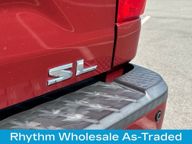 2017 Nissan TITAN SL