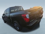 2023 Nissan TITAN Crew Cab SV 4x4