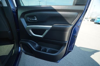 2021 Nissan TITAN Crew Cab SV 4x2