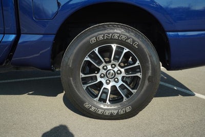 2021 Nissan TITAN Crew Cab SV 4x2