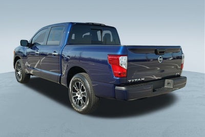 2021 Nissan TITAN Crew Cab SV 4x2