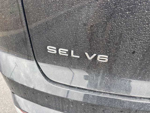 2023 Volkswagen Atlas Cross Sport 3.6L V6 SEL Premium R-Line