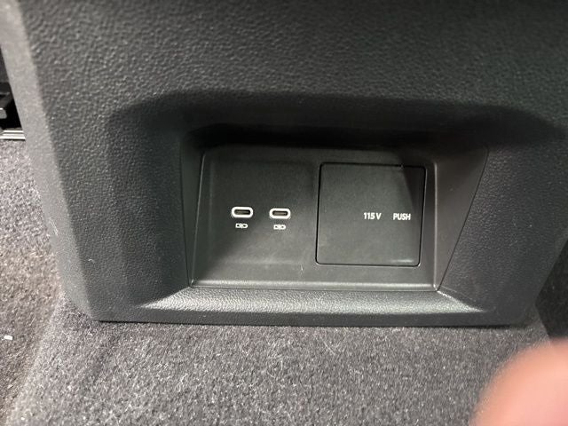 2023 Volkswagen Atlas Cross Sport 3.6L V6 SEL Premium R-Line