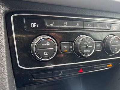 2023 Volkswagen Atlas Cross Sport 3.6L V6 SEL Premium R-Line