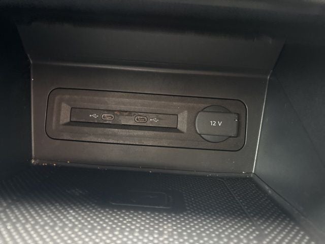 2023 Volkswagen Atlas Cross Sport 3.6L V6 SEL Premium R-Line