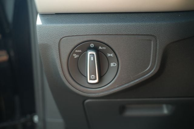 2021 Volkswagen Atlas 3.6L V6 SEL Premium R-Line