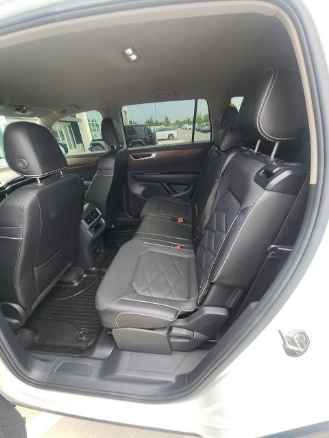2024 Volkswagen Atlas 2.0T SE w/Technology