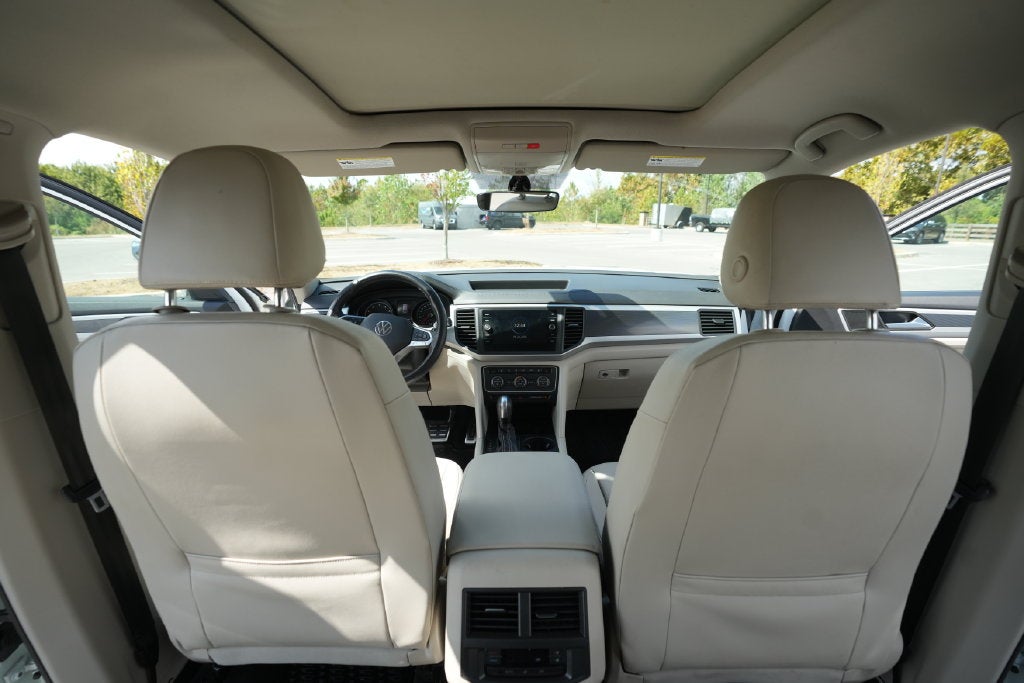 2021 Volkswagen Atlas 3.6L V6 SE w/Technology R-Line