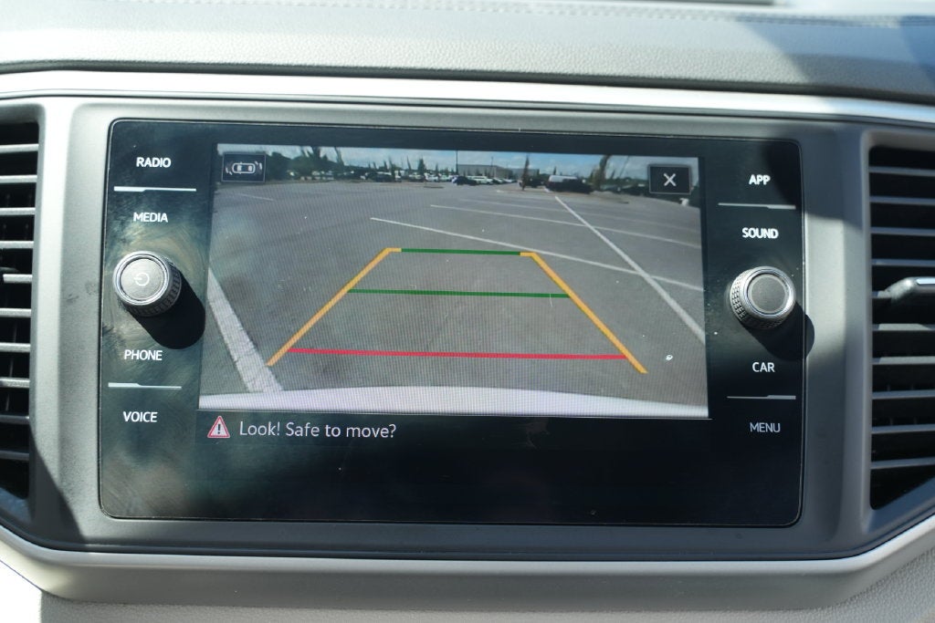 2021 Volkswagen Atlas 3.6L V6 SE w/Technology R-Line