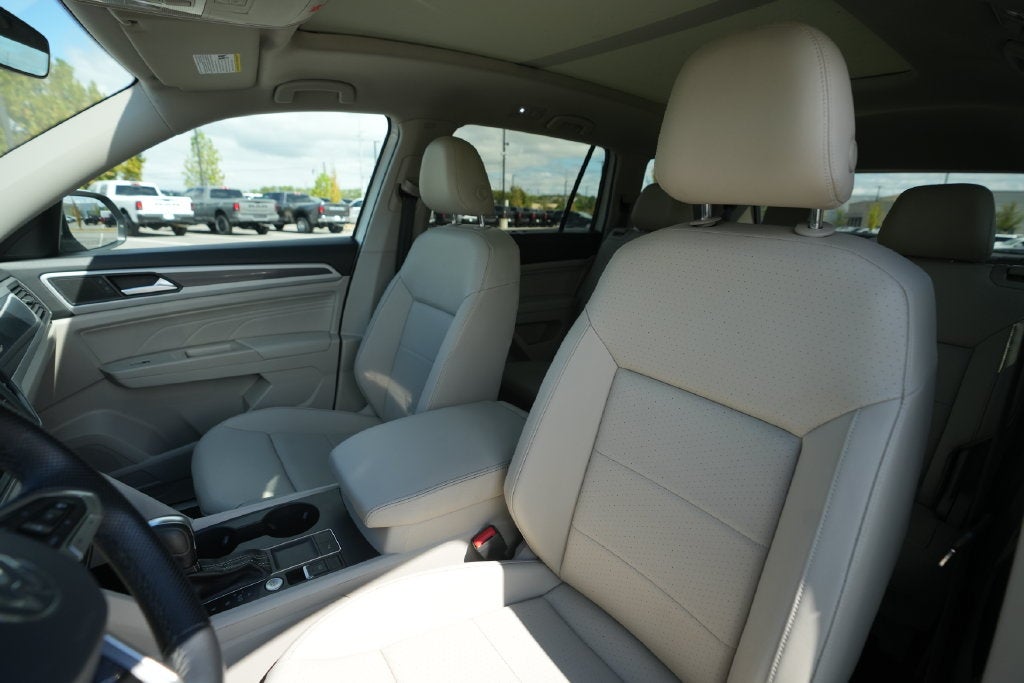 2021 Volkswagen Atlas 3.6L V6 SE w/Technology R-Line