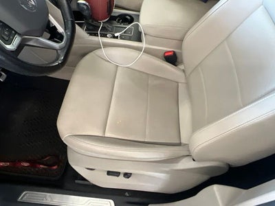 2021 Volkswagen Atlas 3.6L V6 SE w/Technology R-Line
