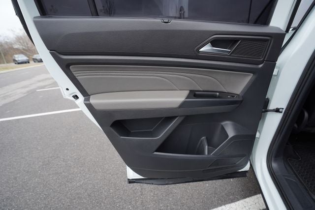 2021 Volkswagen Atlas 2.0T SE w/Technology