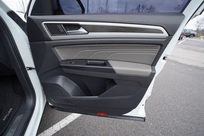 2021 Volkswagen Atlas 2.0T SE w/Technology