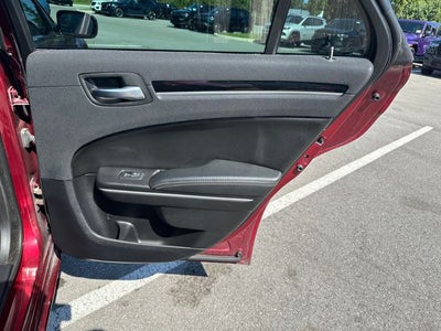 2019 Chrysler 300 S