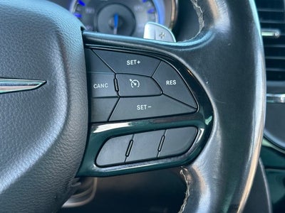 2019 Chrysler 300 S