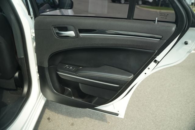 2020 Chrysler 300 300S