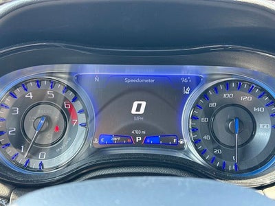 2023 Chrysler 300 C