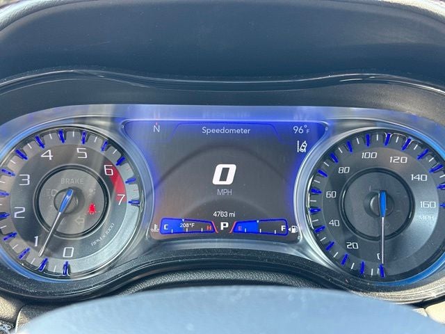 2023 Chrysler 300 C