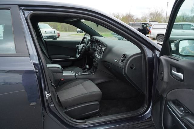 2018 Dodge Charger SXT RWD