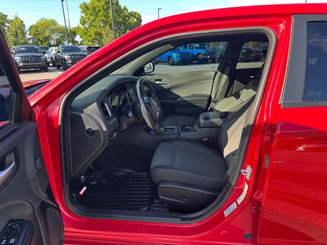 2018 Dodge Charger SXT