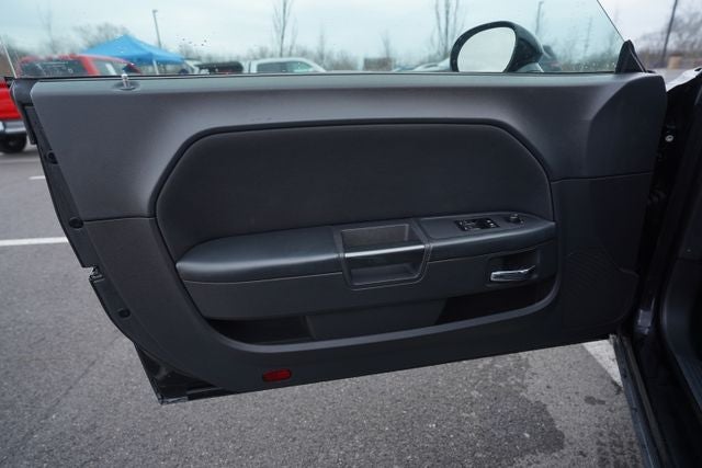 2012 Dodge Challenger SXT