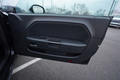 2012 Dodge Challenger SXT