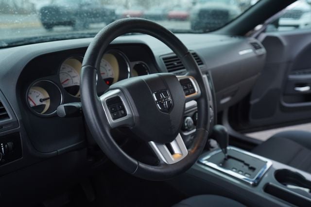 2012 Dodge Challenger SXT