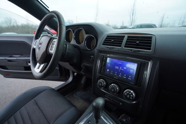 2012 Dodge Challenger SXT
