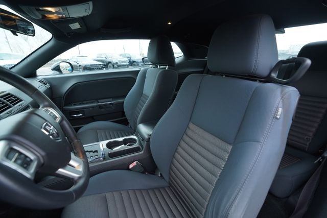 2012 Dodge Challenger SXT