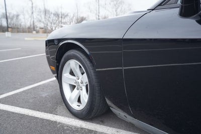 2012 Dodge Challenger SXT