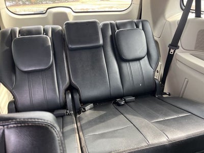 2012 Chrysler Town & Country Touring