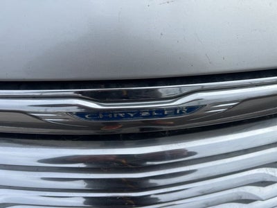 2012 Chrysler Town & Country Touring