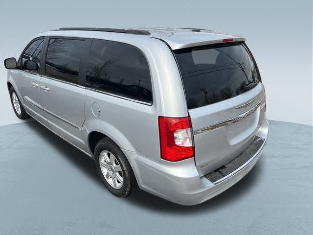 2012 Chrysler Town & Country Touring
