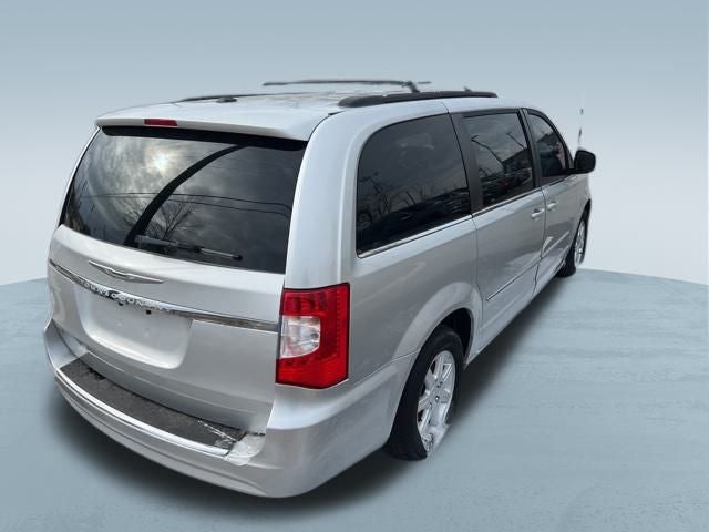 2012 Chrysler Town & Country Touring