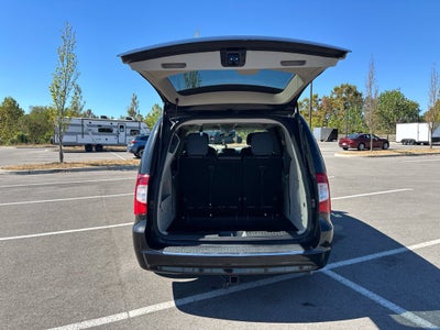 2014 Chrysler Town & Country Touring