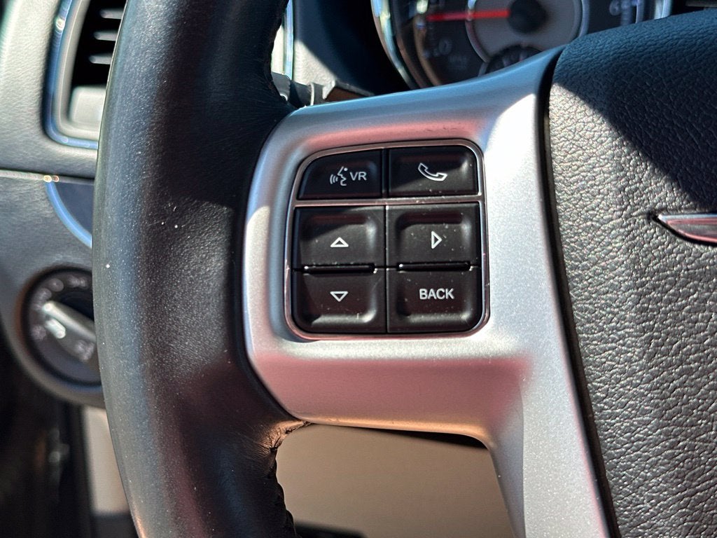 2014 Chrysler Town & Country Touring