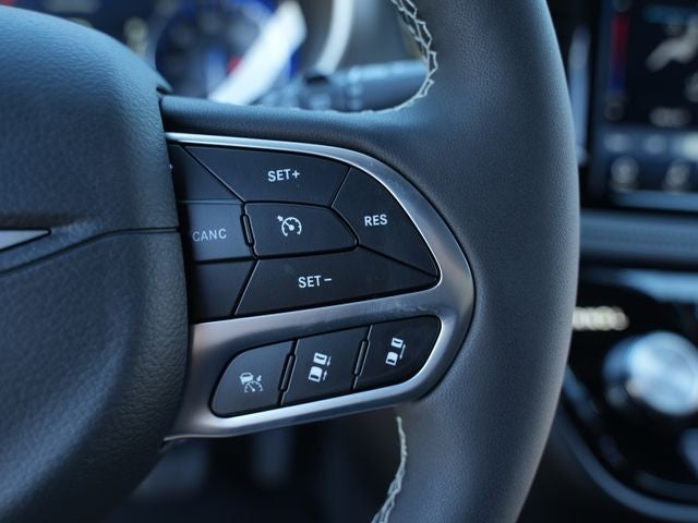 2027 Chrysler Pacifica PACIFICA SELECT