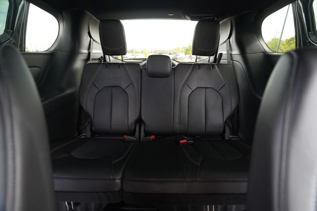 2026 Chrysler Voyager VOYAGER LX