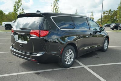 2026 Chrysler Voyager VOYAGER LX