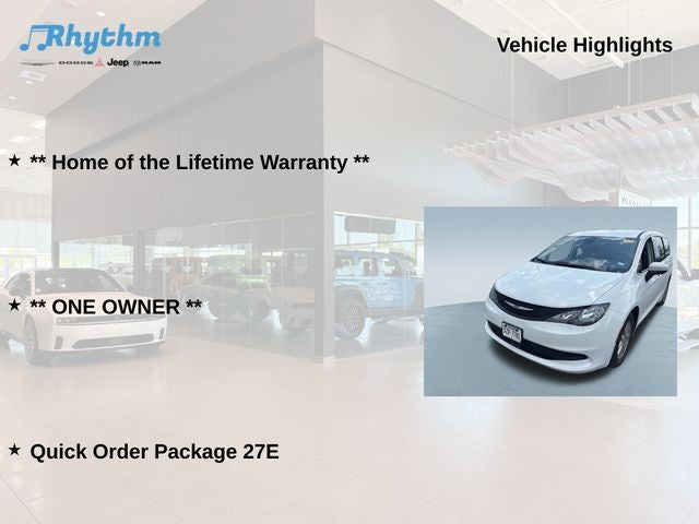 2023 Chrysler Voyager LX