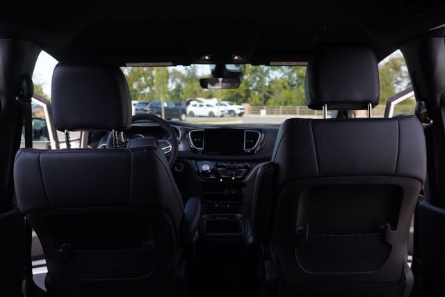 2026 Chrysler Voyager VOYAGER LX