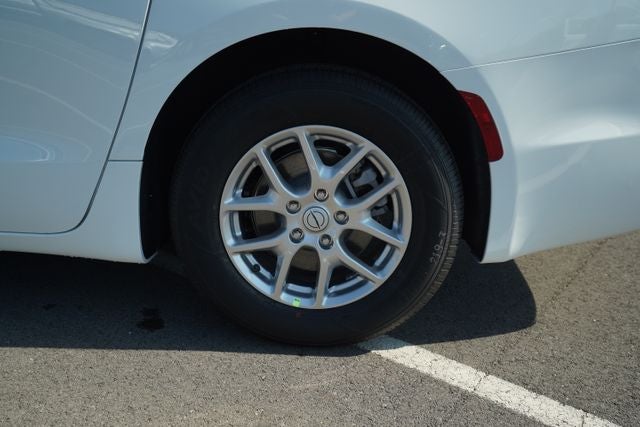 2026 Chrysler Voyager VOYAGER LX