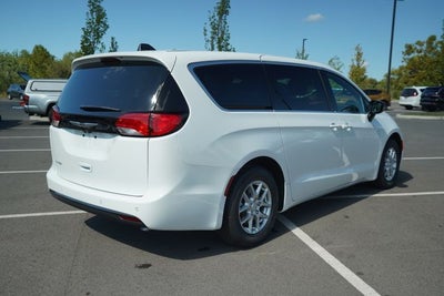 2026 Chrysler Voyager VOYAGER LX