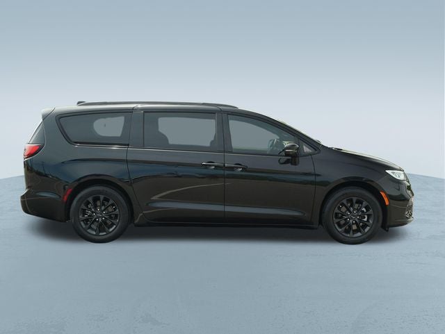 2021 Chrysler Pacifica Touring