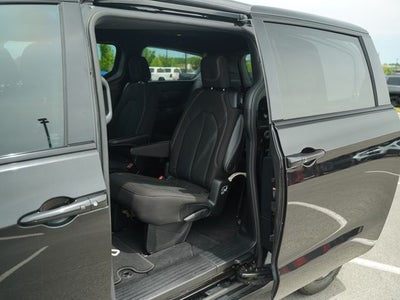 2021 Chrysler Pacifica Touring